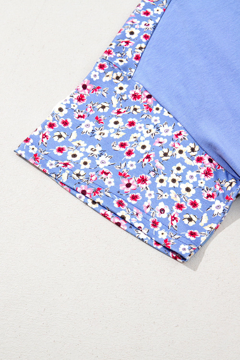 Sky Blue Floral Patchwork Chest Pocket Crewneck Plus Size T Shirt