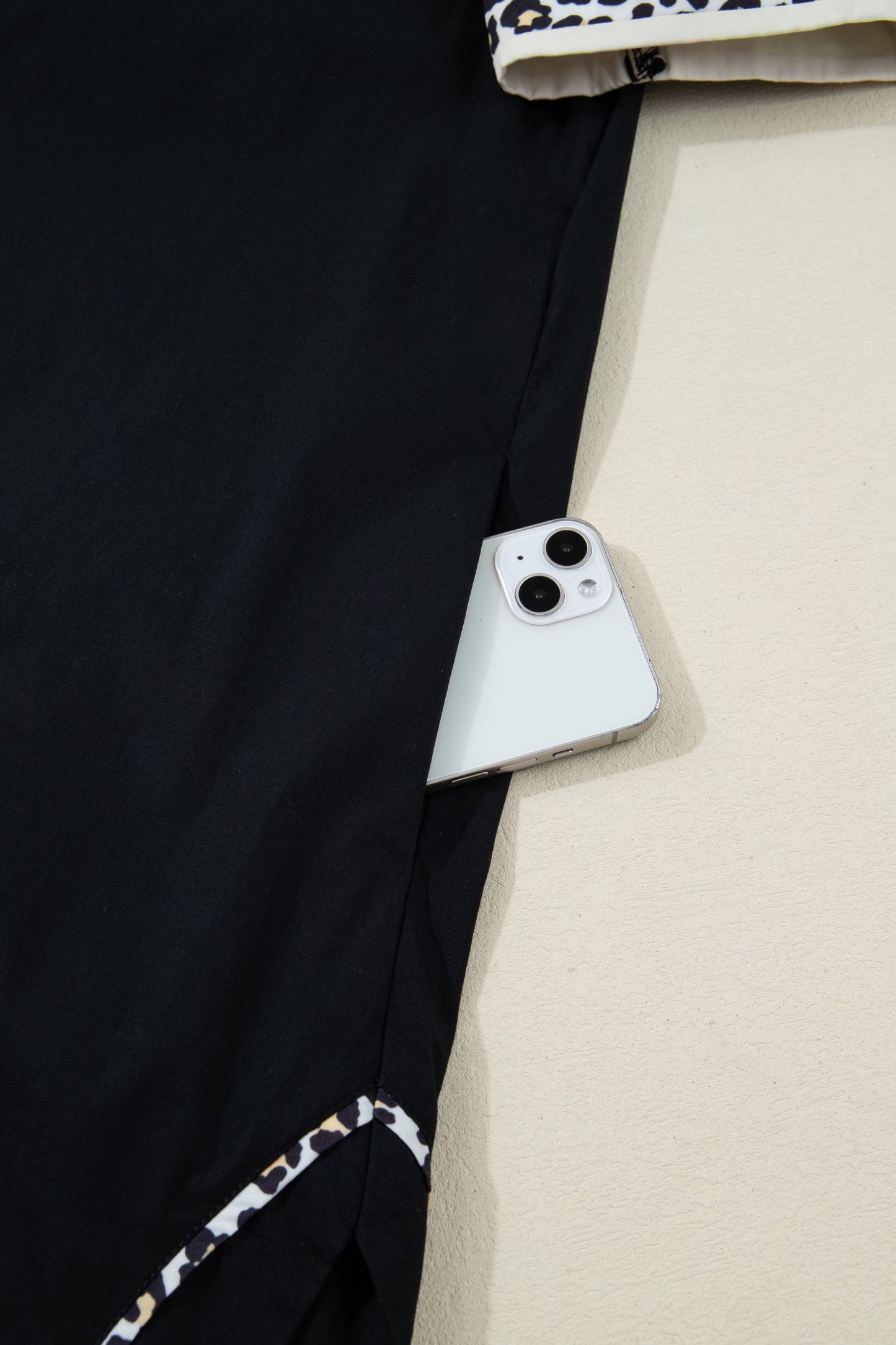 Black Leopard Trim Notched Neck Short Puff Sleeve Shift Mini Dress