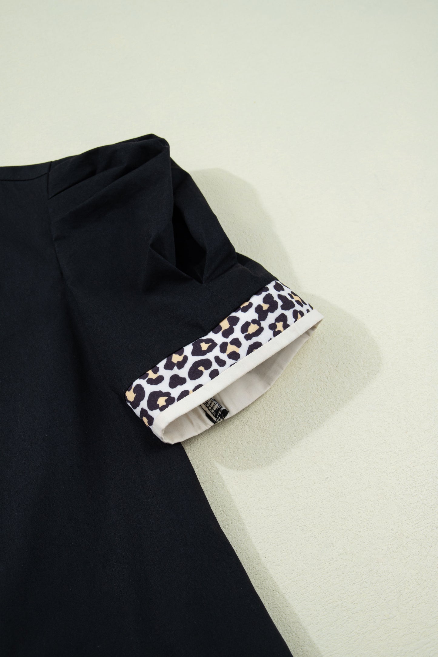 Black Leopard Trim Notched Neck Short Puff Sleeve Shift Mini Dress